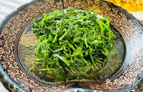 Stir-fried Wenwen Head