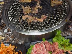 -啊美丽炭火烤肉(滑翔一店)