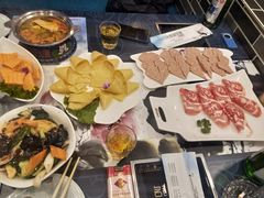 -名都晓荷塘主题火锅(海城街店)