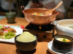 老奶洋芋-云海肴·汽锅鸡·云南菜(高德置地店)