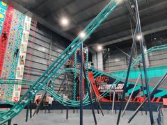 -极限PLAY运动娱乐新世界·团建派对潮玩休闲馆·室内蹦极高空游乐园