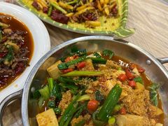 -江城燕子大排档(江汉路步行街店)