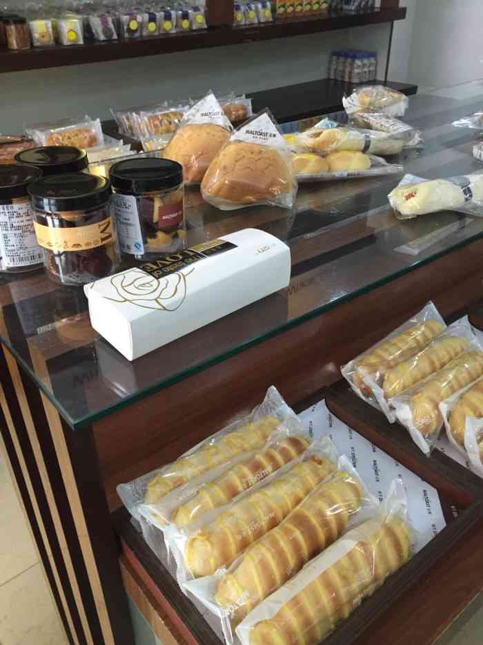 面包口味不错,老板娘服务太度很好.