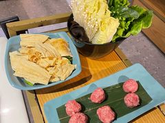 -三个椰子·现砍椰子鸡(金源CBD店)