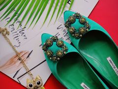 -Manolo Blahnik(置地广场店)