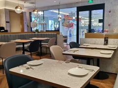大堂-必胜客(上地华联店)