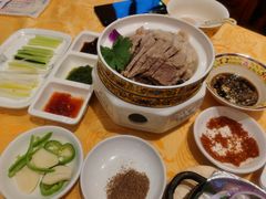 手把羊肉-德乐海蒙餐