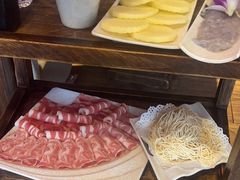 -唇辣号重庆老火锅(燕郊鑫乐汇店)