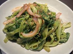 -大头虾越式风味餐厅(光明广场店)