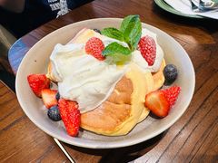 草莓舒芙蕾松饼-WOKKA by艮上(中海环宇荟店)