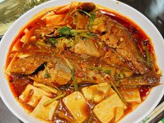 黄鱼烧豆腐-老兰家传统烧烤炒菜泡馍(小南门店)