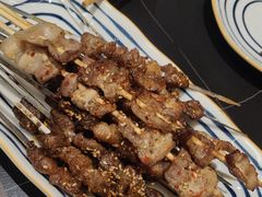 -许哥东北烧烤·铁丳烤串·宫后夹肉(繁花中心店)