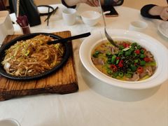 -沪华海鲜大酒楼(南汇店)