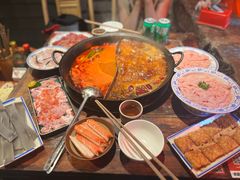 -周小明火锅(黑金冠社区店)