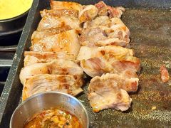 -Dombe豚(黑猪肉街店)