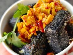 -黑色经典臭豆腐·湖南特产(坡子街店)