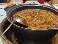 -佬缸炮江湖川菜(玉林店)