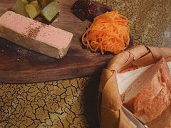 -羽深肉铺 Steak & Wine
