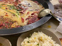 -黄潇洒老火锅(九眼桥宏济巷店)