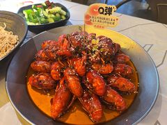 -巴厘龙虾·榜首油焖大虾(音乐学院·沿江酒馆店)