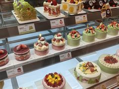 -罗森尼娜(德思勤店)