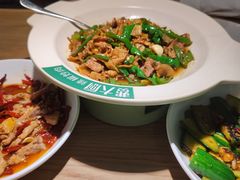 -费大厨辣椒炒肉(吉联MALL店)