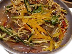 -八府香鸭·啫啫煲(华山路店)