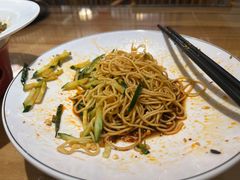 -严记小天府酸菜鱼(西四路店)