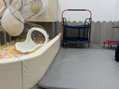 -龙格亲子游泳·水育早教运动中心(龙湾天街店)