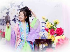 -九月鹰飞汉服摄影工作室