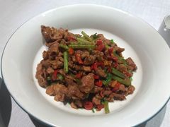 -皇冠明珠鱼翅楼(水上公园店)