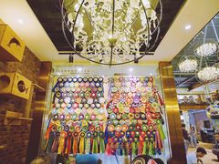 -more than meow吴止猫主题餐厅(承德 中船汇店)