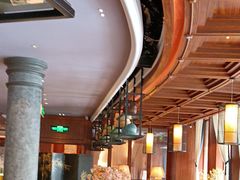 -八府香鸭·啫啫煲(华山路店)