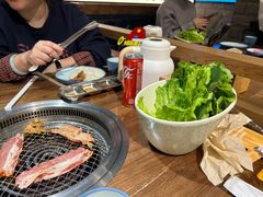 -明洞阿姨·韩式酱蟹烤肉·创意料理(三元桥店)