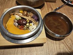 -百年石锅饭(阿里郎美食街店)