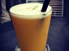 -UNI UNI(环亚凯瑟琳店)