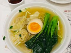 鲜虾云吞港式汤面-避风塘·金牌店·夜宵(金玉兰店)