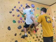 -问山MountQuest攀岩馆