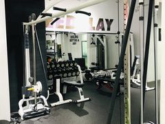 -汗水空间私教健身连锁(SM广场店)