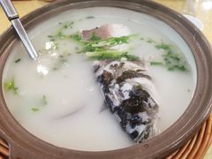 砂锅鱼头-天乐农家鱼头王(天目湖店)