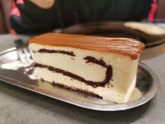 榛子巧克力蛋糕-Ninethirty by Awfully Chocolate(天环广场店)