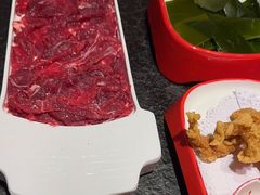 -醉董牛川派鲜肉自选火锅(烟台店)