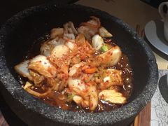 -穹六人间 people 6(岳阳路店)