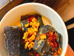 -黑色经典臭豆腐·湖南特产(坡子街特产局店)