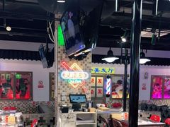 大堂-马路牙子烧烤音乐酒馆(望京店)
