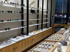 -无界眼镜MaxLess(滨江星光大道店)
