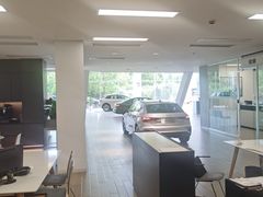 -上海永达奥诚奥迪4S店(申江路店)