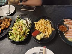 -Huai Khwang Terrace
