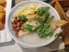广州荔湾艇仔粥-悦满楼·西关名点·湛江名菜(航空综合大厦店)