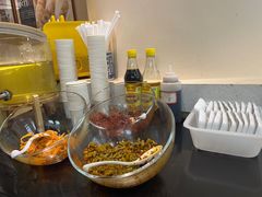 -双燕楼·手工馄饨·汤面小吃(世纪汇店)
